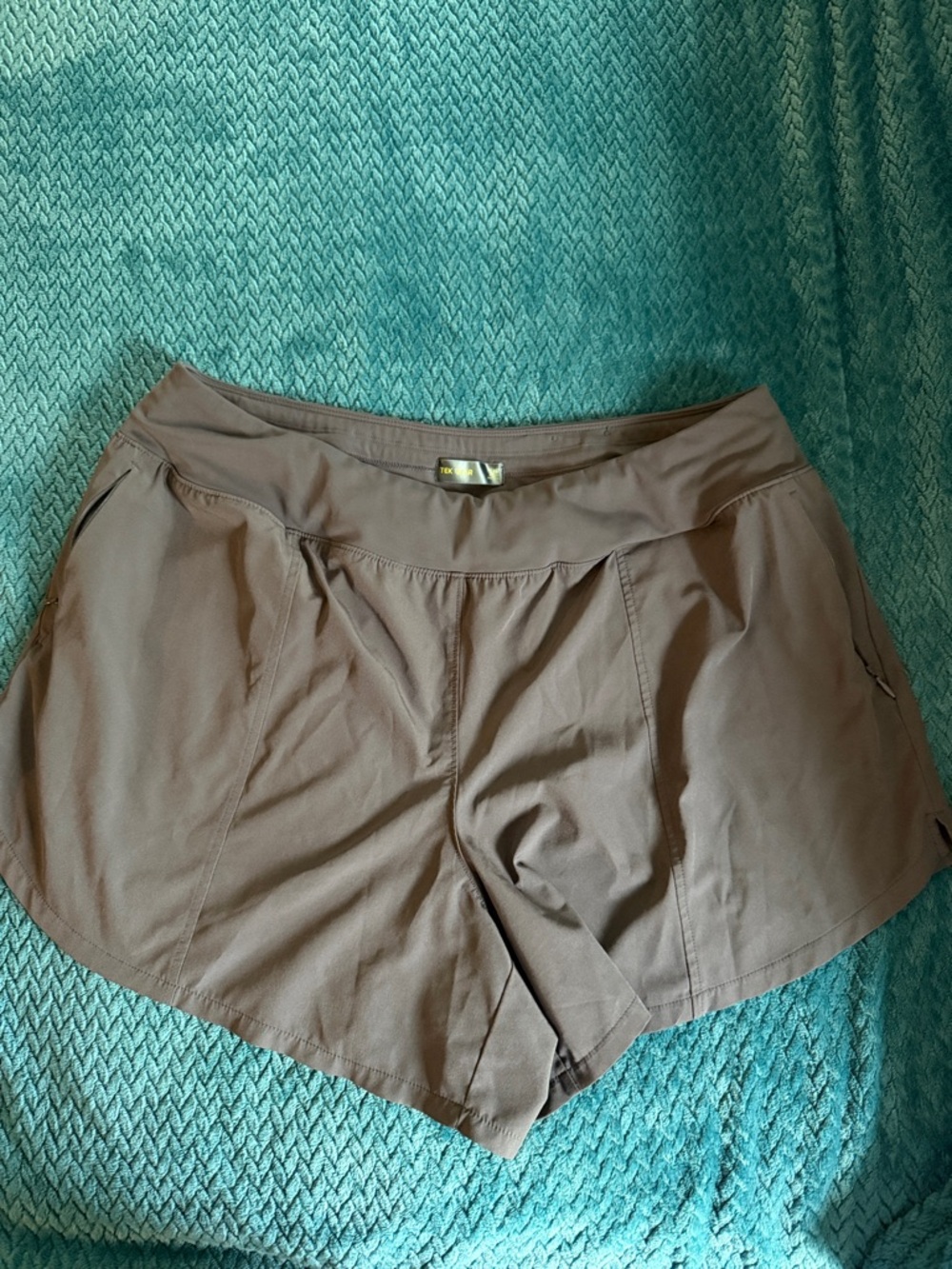 tek gear Gray Women's Athletic Shorts with Elastic Waist 5in inseam